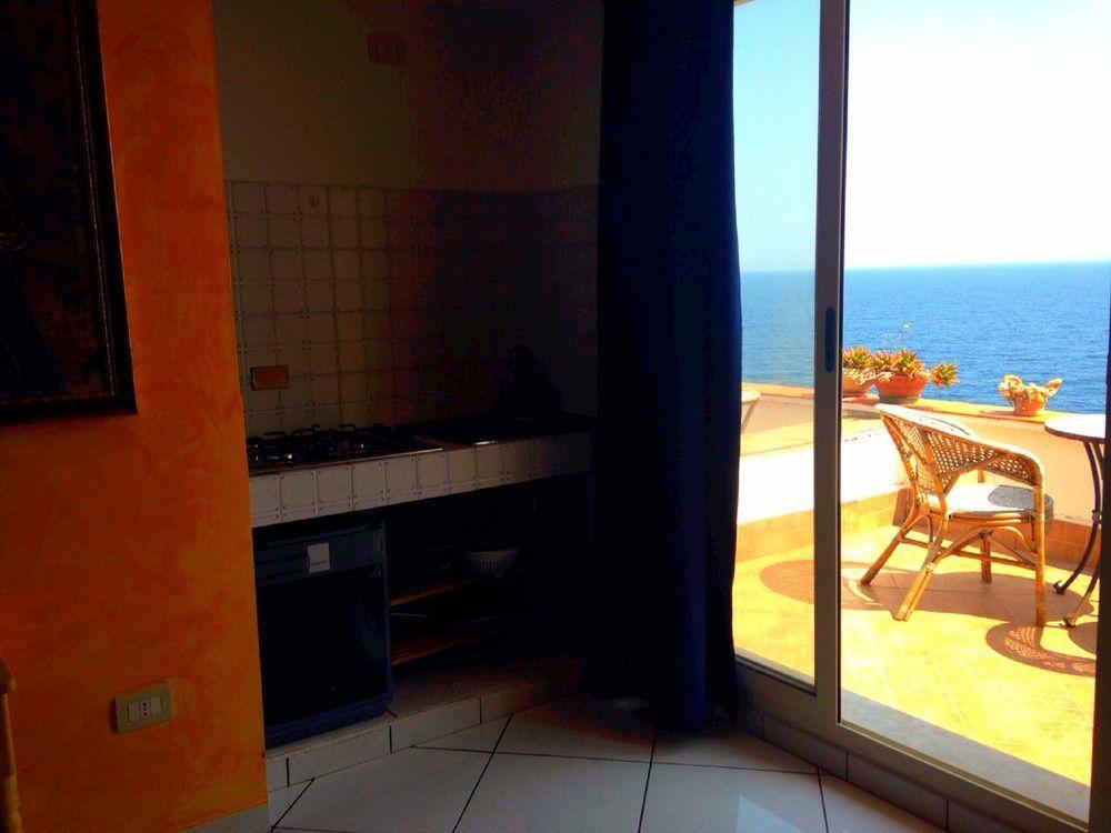 Casa Sul Mare Bed & Breakfast